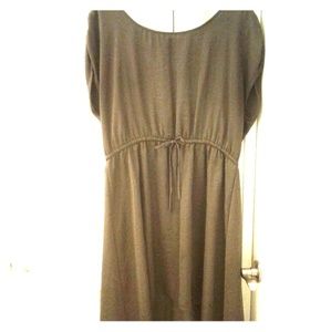 $$$PRICE DROP$$$ Beautiful hi-lo hem line dress